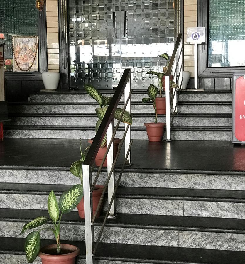 Jhilmil Dhaba Hotel Sonipat Luaran gambar