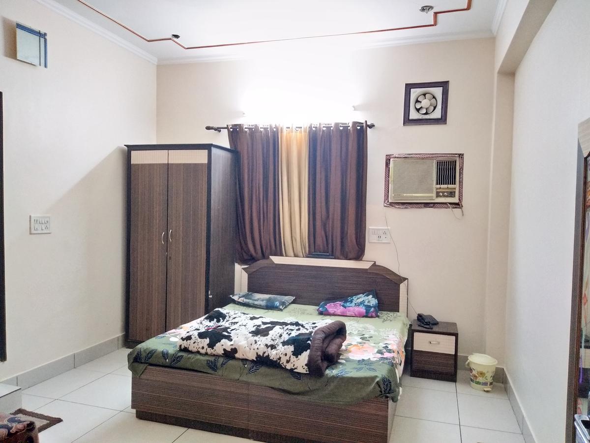 Jhilmil Dhaba Hotel Sonipat Luaran gambar